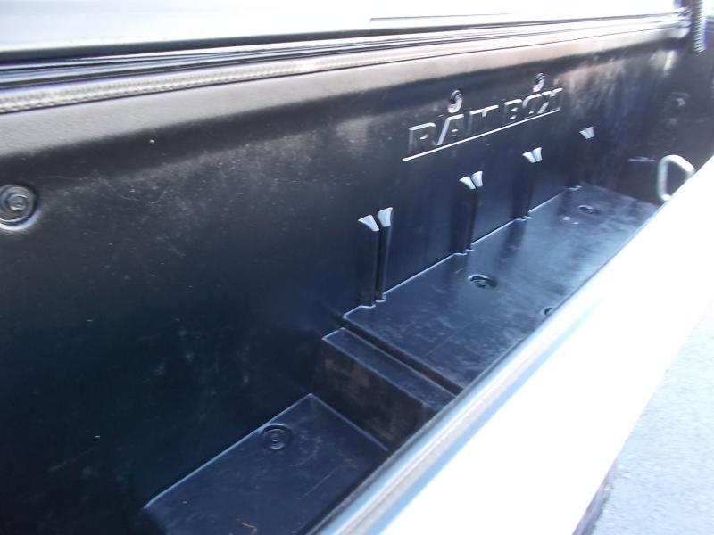 RAM 2500 Tradesman 4x4 Crew Cab 6'4" Box 2017