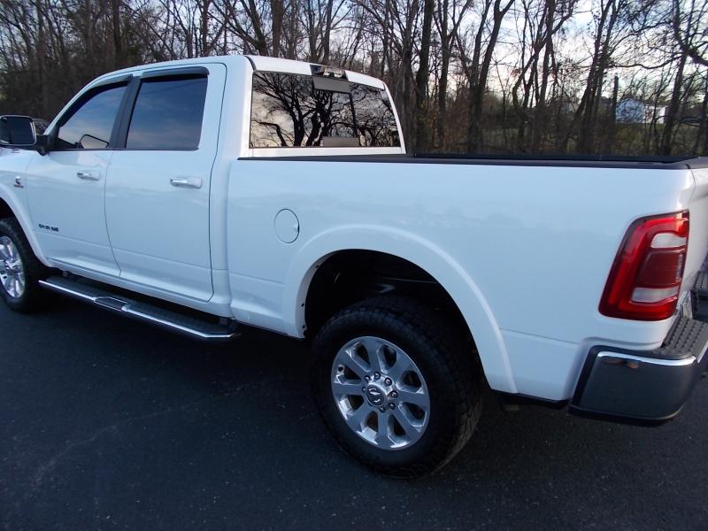 RAM 2500 Laramie 4x4 Crew Cab 6'4" Box 2022