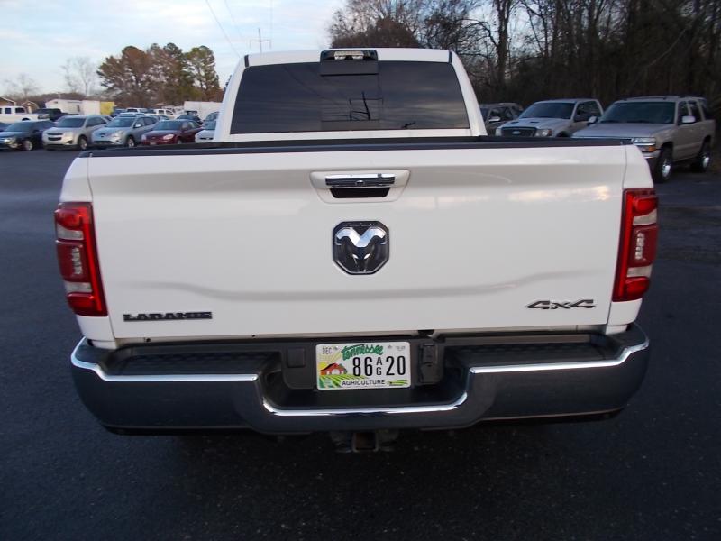 RAM 2500 Laramie 4x4 Crew Cab 6'4" Box 2022