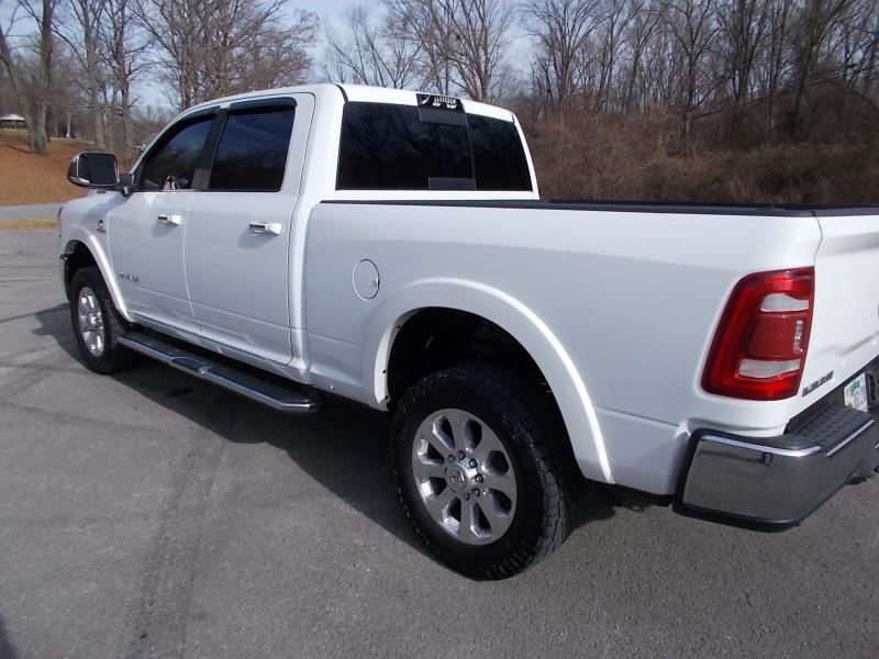 RAM 2500 Laramie 4x4 Crew Cab 6'4" Box 2022