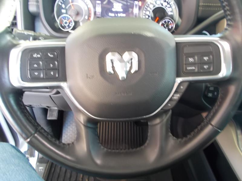 RAM 2500 Laramie 4x4 Crew Cab 6'4" Box 2022