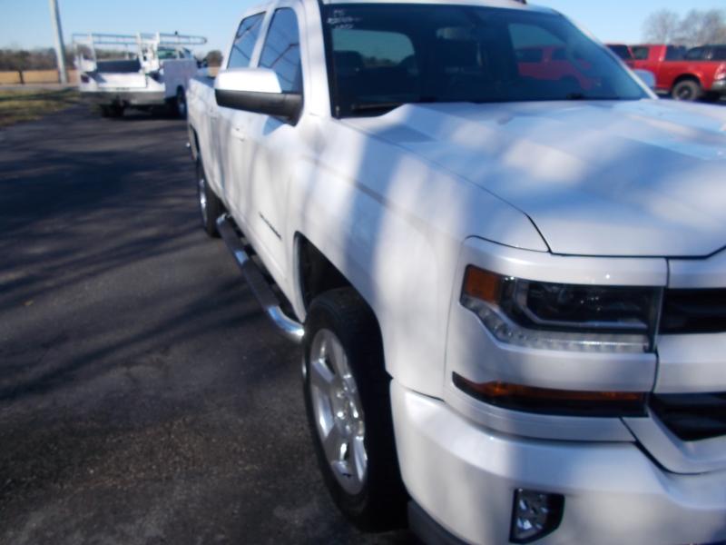 Chevrolet Silverado 1500 4WD Crew Cab 143.5" LT w/2LT 2018