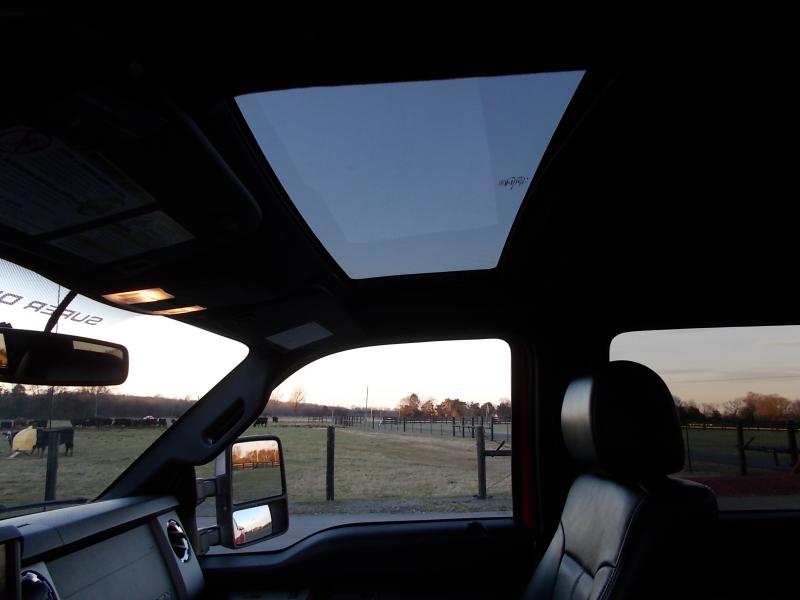 Ford Super Duty F-350 DRW 4WD Crew Cab 172" Lariat 2016