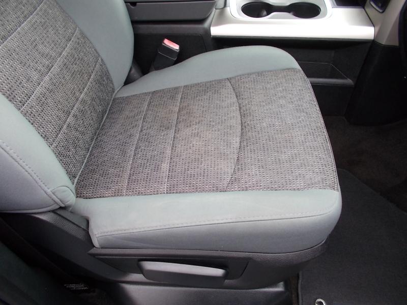 RAM 1500 4WD Crew Cab 140.5" Big Horn 2016