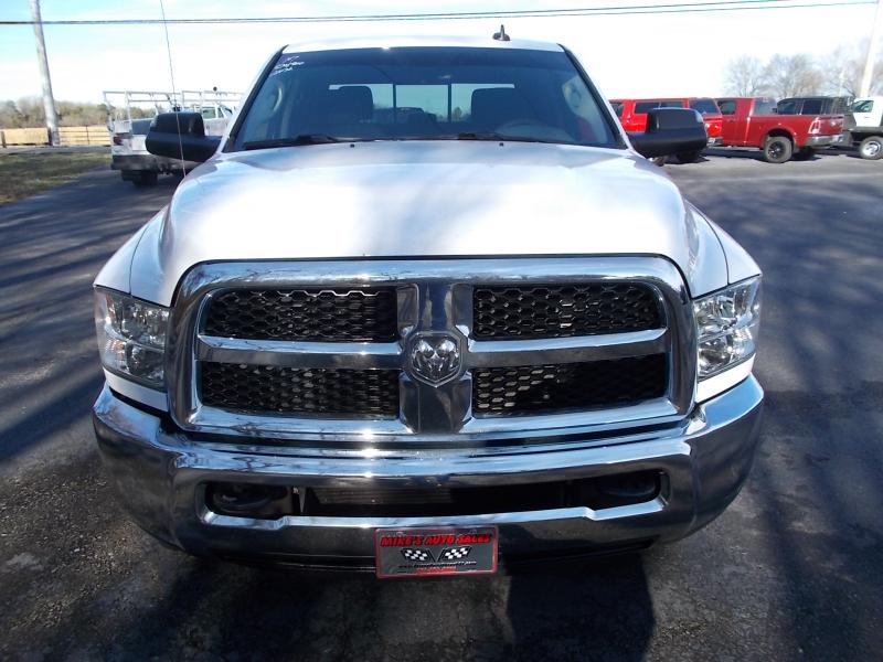 RAM 2500 SLT 4x4 Crew Cab 6'4" Box 2017