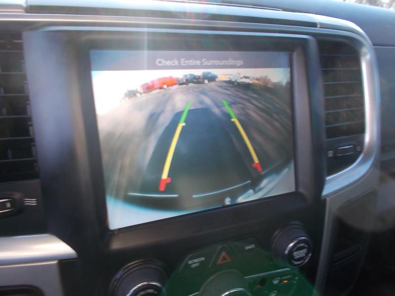 RAM 2500 SLT 4x4 Crew Cab 6'4" Box 2017