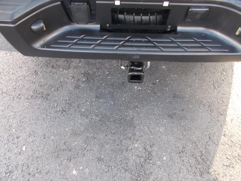 Chevrolet Silverado 1500 2WD Ext Cab 143.5" LT 2011