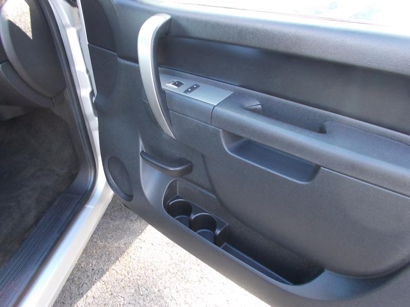 Chevrolet Silverado 1500 2WD Ext Cab 143.5" LT 2011