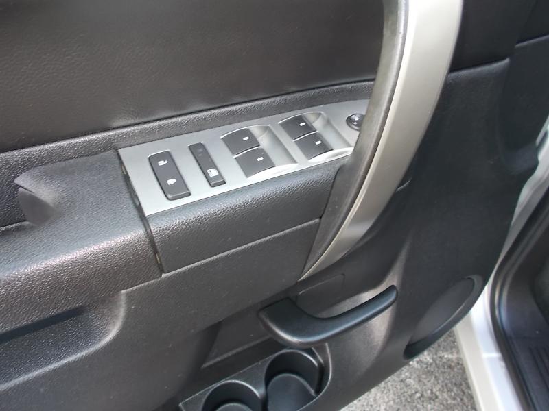 Chevrolet Silverado 1500 2WD Ext Cab 143.5" LT 2011