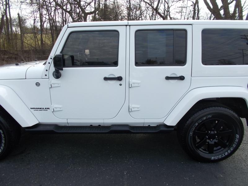 Jeep Wrangler Unlimited 4WD 4dr Altitude 2014