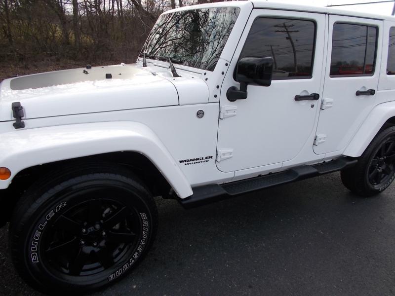 Jeep Wrangler Unlimited 4WD 4dr Altitude 2014