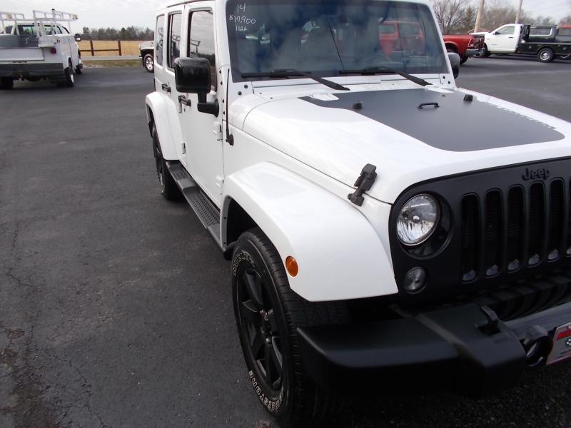 Jeep Wrangler Unlimited 4WD 4dr Altitude 2014