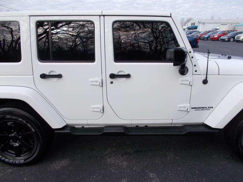 Jeep Wrangler Unlimited 4WD 4dr Altitude 2014