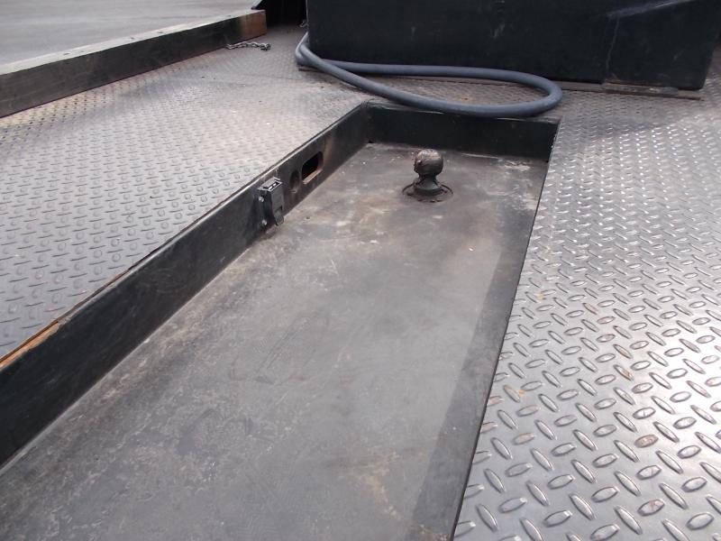 Ford Super Duty F-350 DRW XLT 4WD Crew Cab 179" WB 60" CA 2017