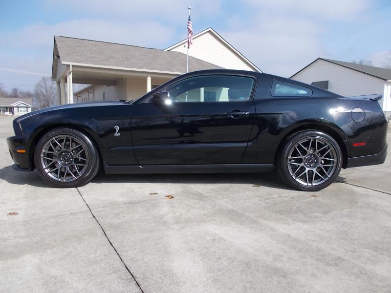 Ford Mustang 2dr Cpe Shelby GT500 2011