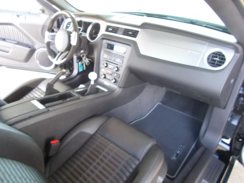 Ford Mustang 2dr Cpe Shelby GT500 2011