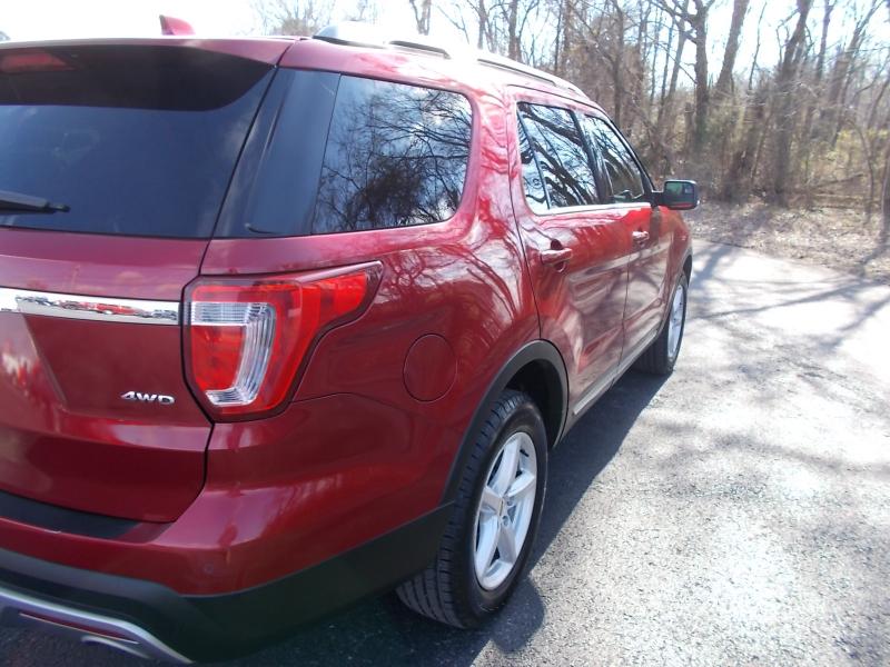 Ford Explorer 4WD 4dr XLT 2016