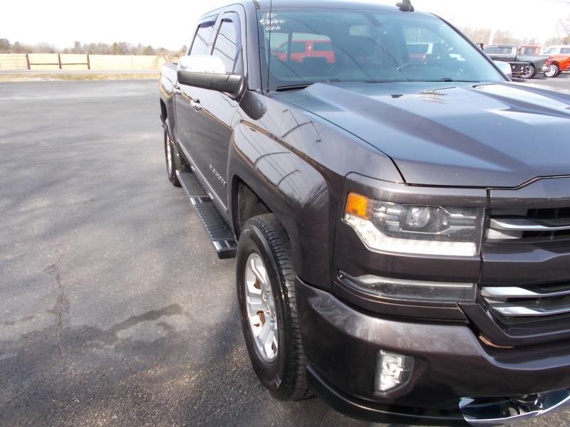 Chevrolet Silverado 1500 4WD Crew Cab 143.5" LTZ w/2LZ 2016