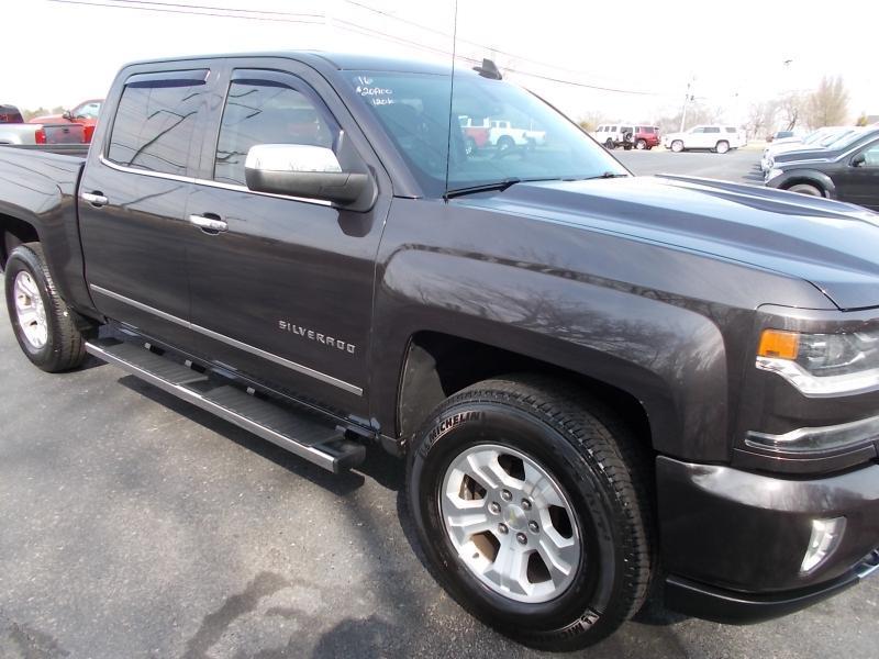 Chevrolet Silverado 1500 4WD Crew Cab 143.5" LTZ w/2LZ 2016
