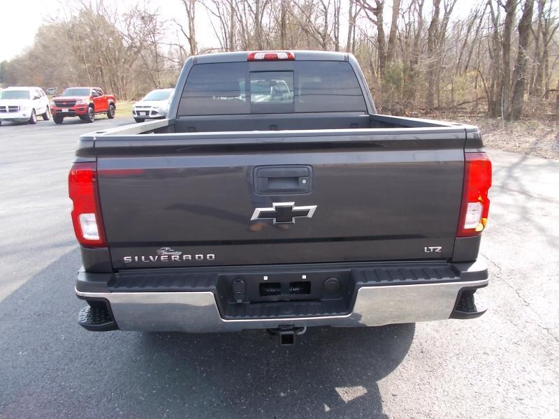 Chevrolet Silverado 1500 4WD Crew Cab 143.5" LTZ w/2LZ 2016
