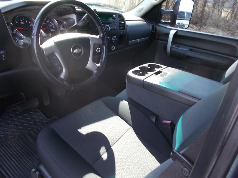 Chevrolet Silverado 1500 4WD Crew Cab 143.5" LT 2009