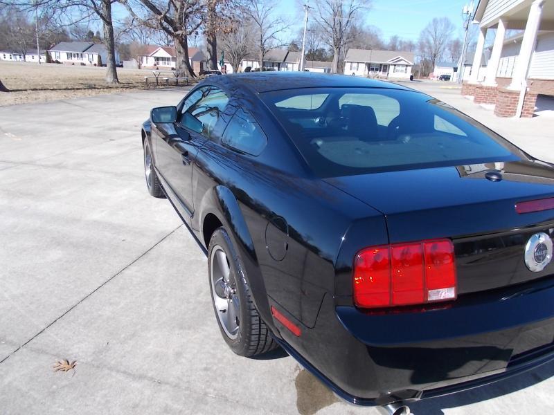 Ford Mustang 2dr Cpe GT Bullitt Edition 2009