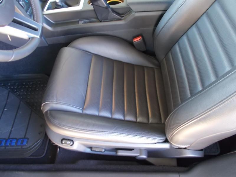 Ford Mustang 2dr Cpe GT Bullitt Edition 2009