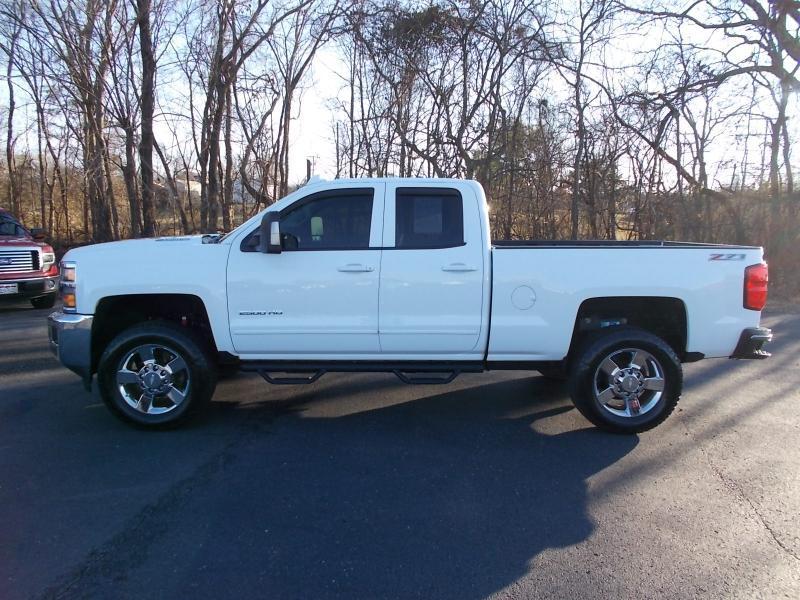 Chevrolet Silverado 2500HD Built After Aug 14 4WD Double Cab 144.2" LT 2015
