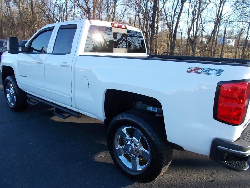 Chevrolet Silverado 2500HD Built After Aug 14 4WD Double Cab 144.2" LT 2015