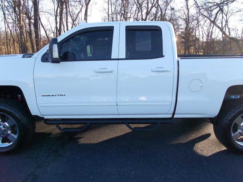 Chevrolet Silverado 2500HD Built After Aug 14 4WD Double Cab 144.2" LT 2015
