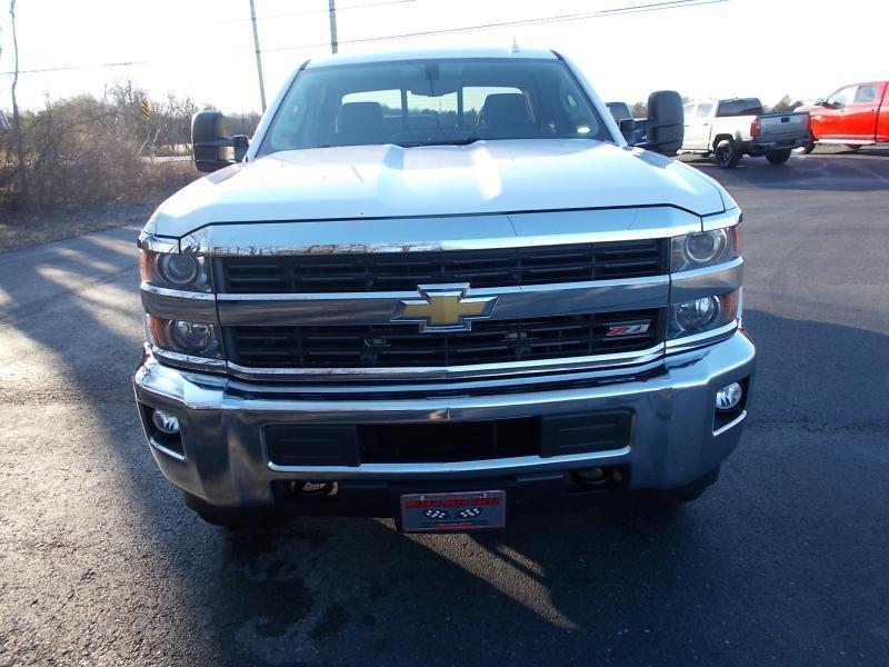 Chevrolet Silverado 2500HD Built After Aug 14 4WD Double Cab 144.2" LT 2015