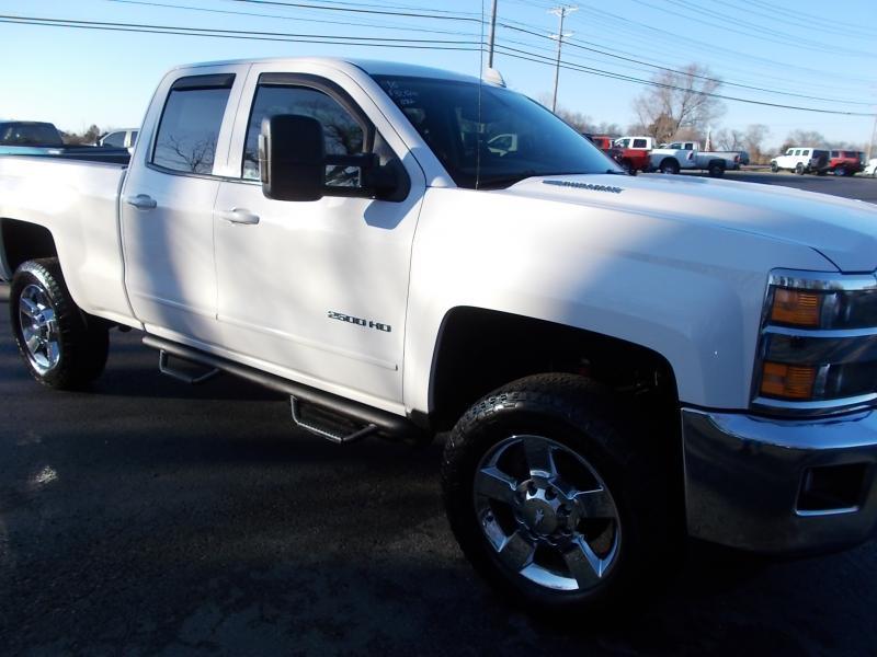 Chevrolet Silverado 2500HD Built After Aug 14 4WD Double Cab 144.2" LT 2015