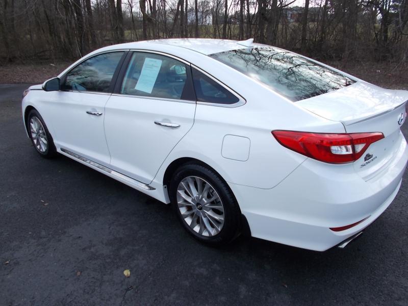 Hyundai Sonata 4dr Sdn 2.4L Limited 2015