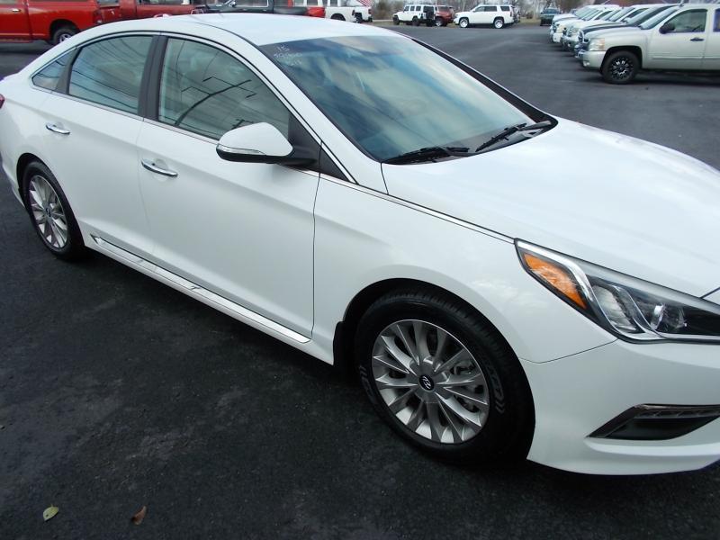 Hyundai Sonata 4dr Sdn 2.4L Limited 2015