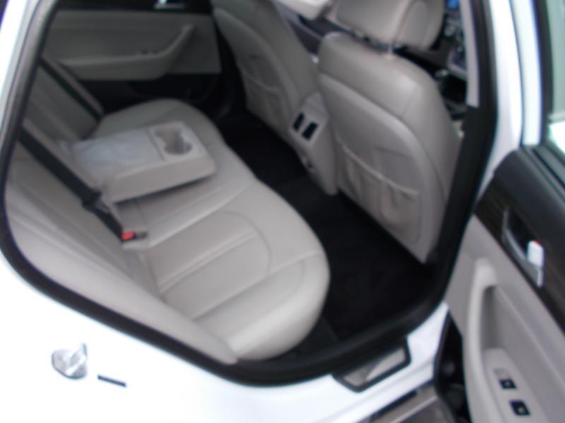 Hyundai Sonata 4dr Sdn 2.4L Limited 2015