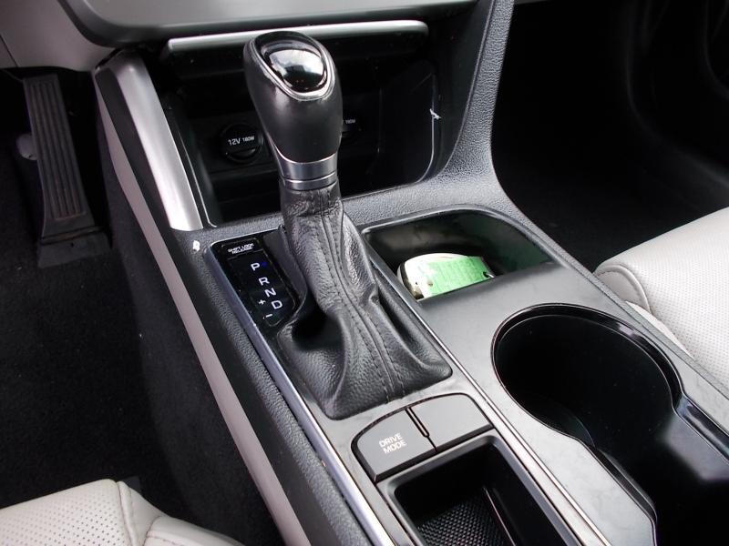 Hyundai Sonata 4dr Sdn 2.4L Limited 2015