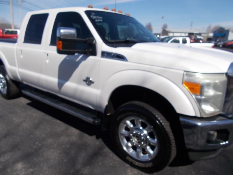 Ford Super Duty F-350 SRW 4WD Crew Cab 156" Lariat 2011
