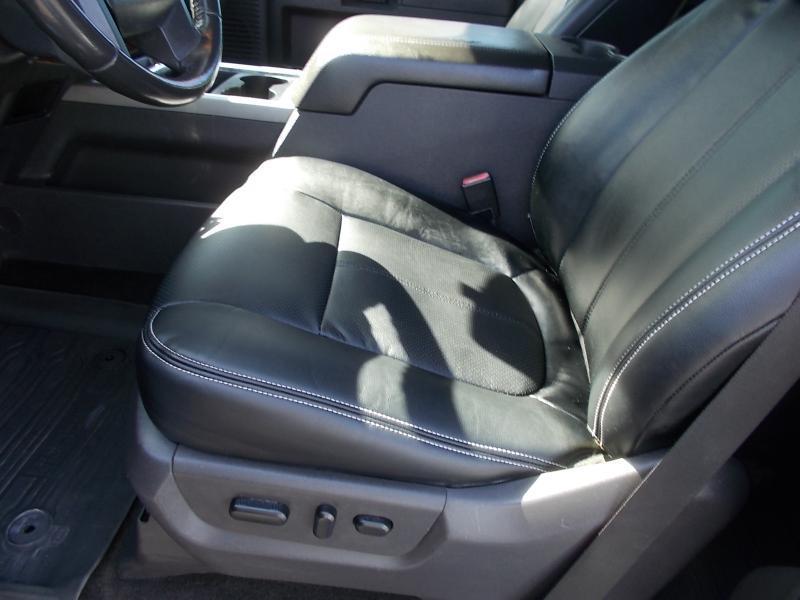 Ford Super Duty F-350 SRW 4WD Crew Cab 156" Lariat 2011