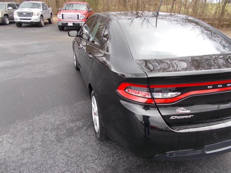 Dodge Dart 4dr Sdn SXT 2015
