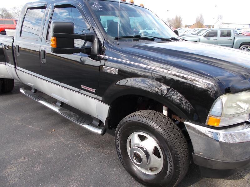 Ford Super Duty F-350 DRW Crew Cab 172" Lariat 4WD 2004