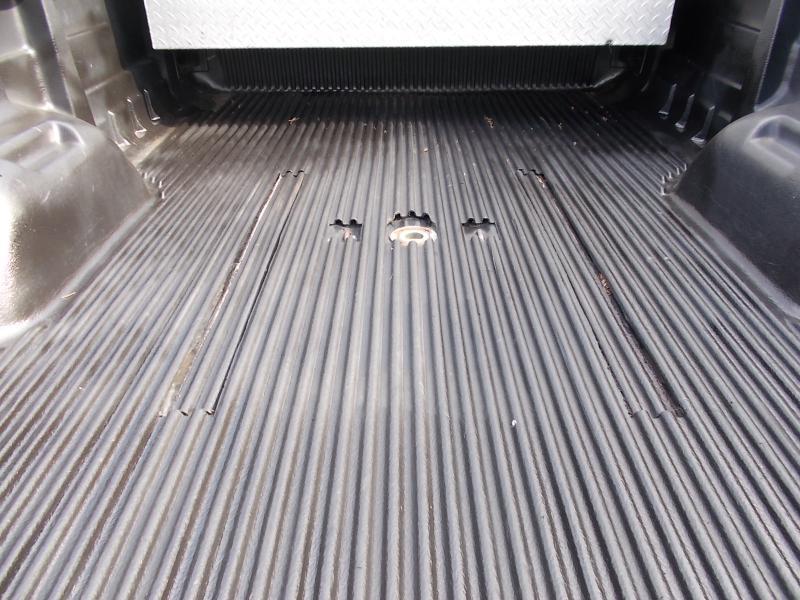 Ford Super Duty F-350 DRW Crew Cab 172" Lariat 4WD 2004