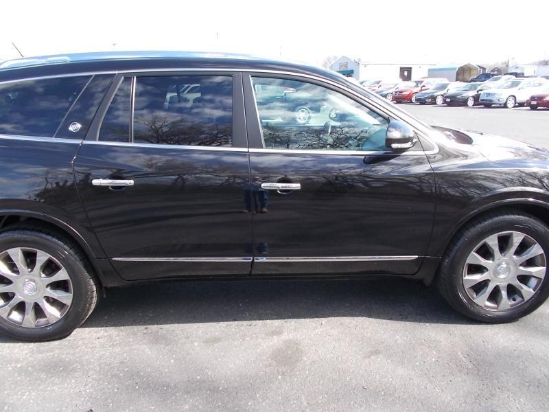 Buick Enclave AWD 4dr Premium 2016