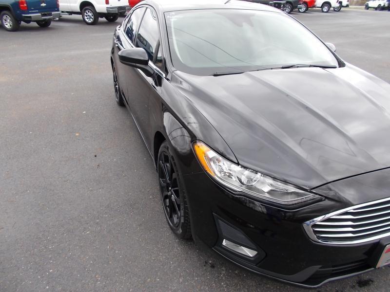 Ford Fusion SE FWD 2019