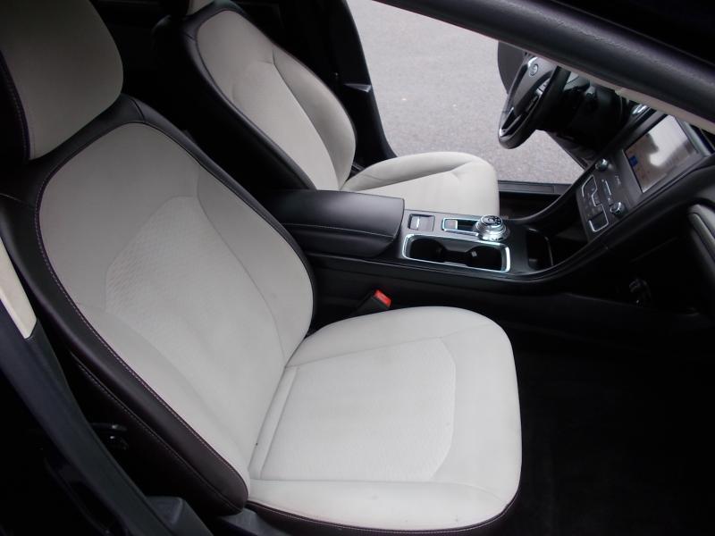 Ford Fusion SE FWD 2019