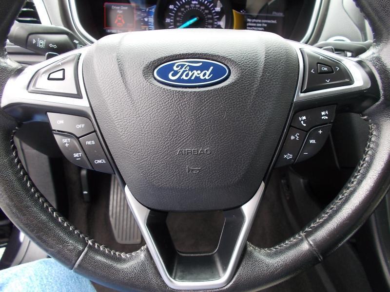 Ford Fusion SE FWD 2019