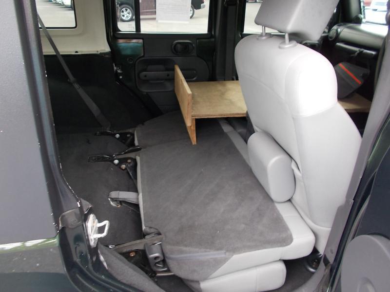 Jeep Wrangler Unlimited 4WD 4dr Sport RHD 2010