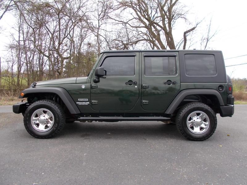 Jeep Wrangler Unlimited 4WD 4dr Sport RHD 2010