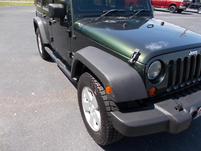 Jeep Wrangler Unlimited 4WD 4dr Sport RHD 2010