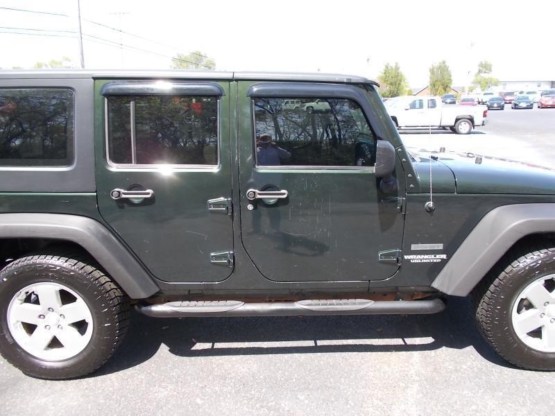 Jeep Wrangler Unlimited 4WD 4dr Sport RHD 2010