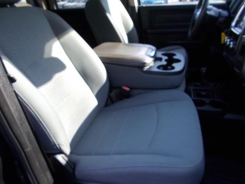 RAM 3500 4WD Crew Cab 169" Tradesman 2016